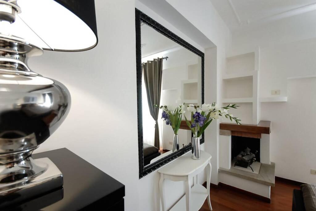 Banchi - Classic Apartment Between Navona And Campo Dei Fiori Рим Экстерьер фото