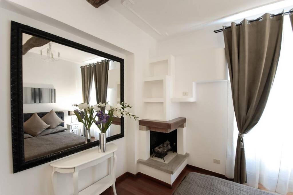 Banchi - Classic Apartment Between Navona And Campo Dei Fiori Рим Экстерьер фото